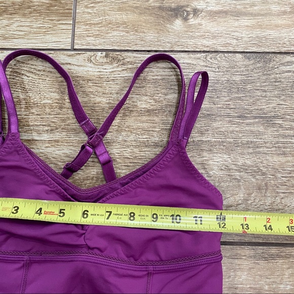 Lululemon Warrior Hot Tank Sz 4 Dewberry Raspberry - Picture 10 of 11
